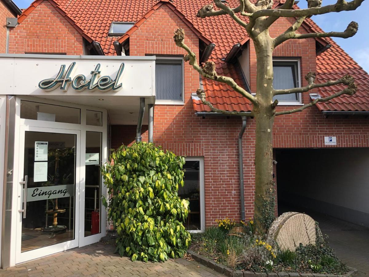 Hotel-Restaurant Zur Muehle แชร์มเบค ภายนอก รูปภาพ
