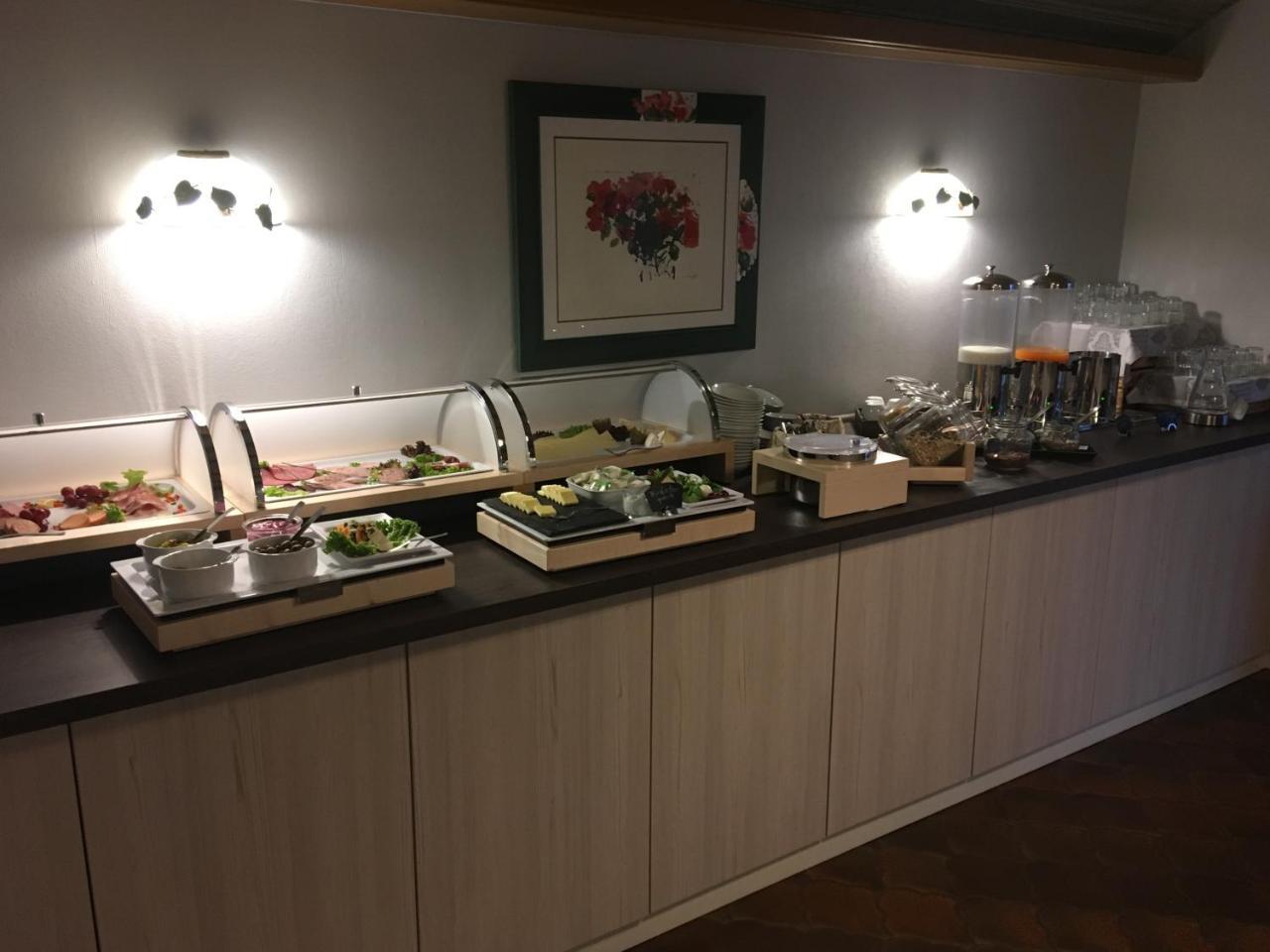 Hotel-Restaurant Zur Muehle แชร์มเบค ภายนอก รูปภาพ